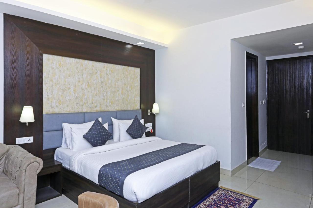 Hotel Park Tree Near Delhi Airport Neu-Delhi Exterior foto