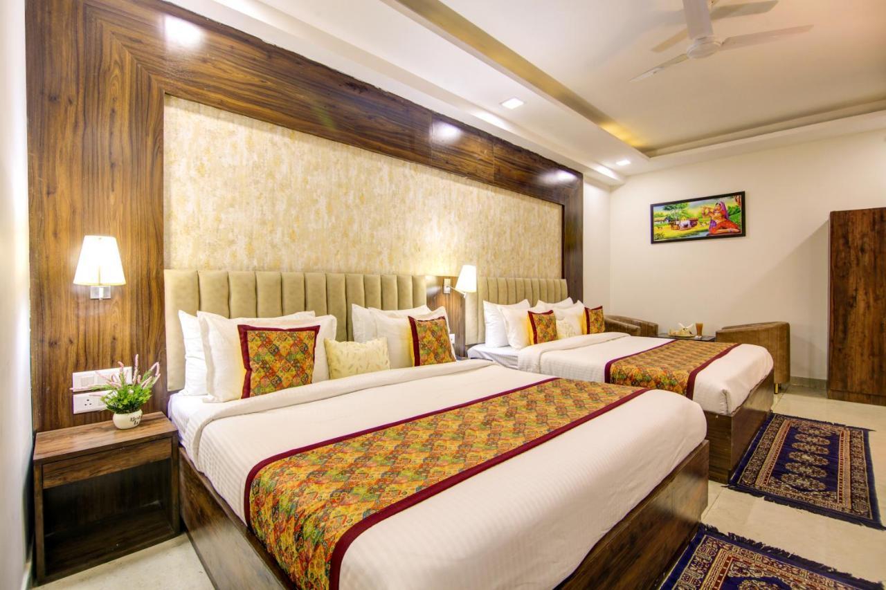 Hotel Park Tree Near Delhi Airport Neu-Delhi Exterior foto