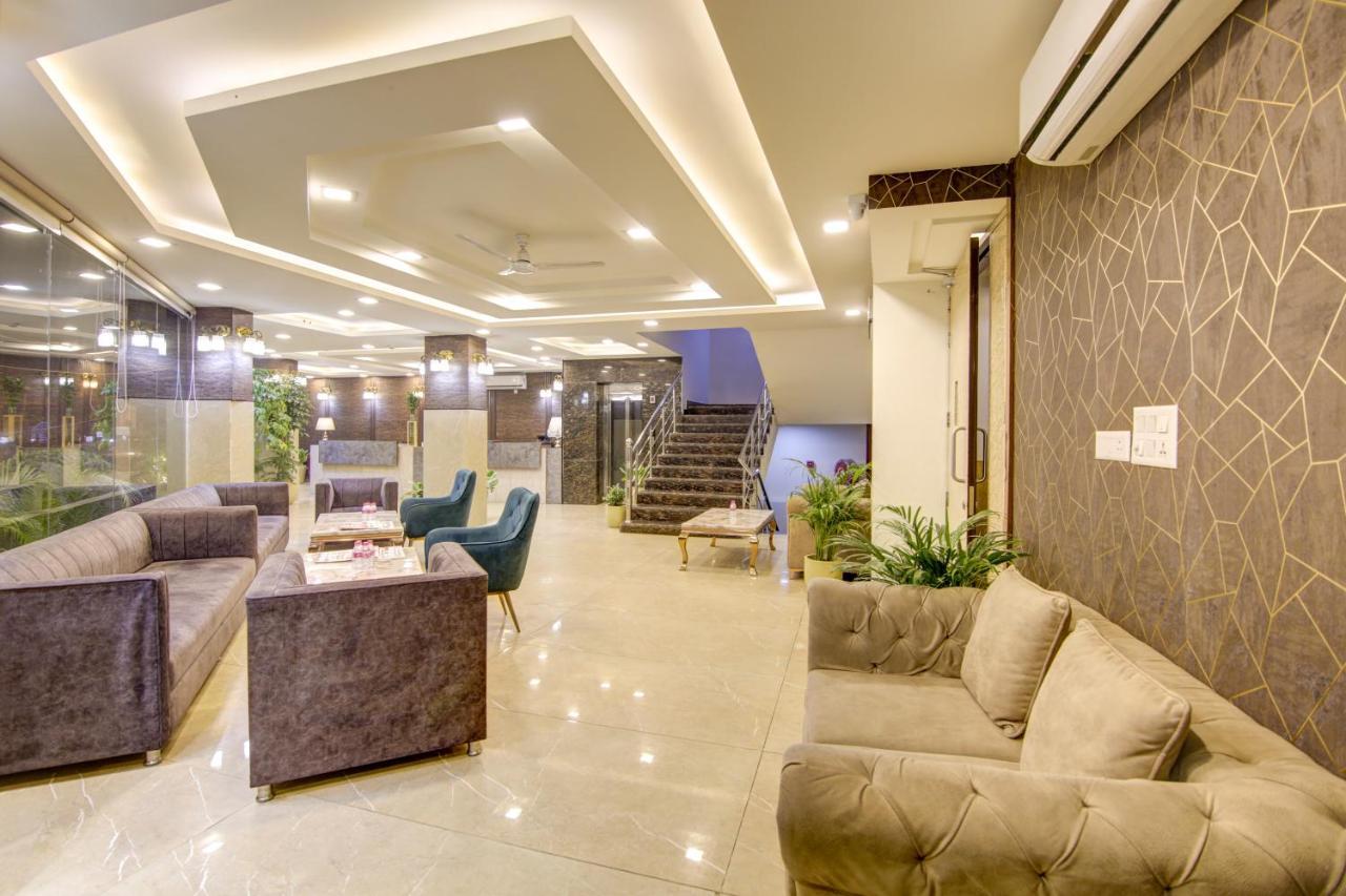 Hotel Park Tree Near Delhi Airport Neu-Delhi Exterior foto